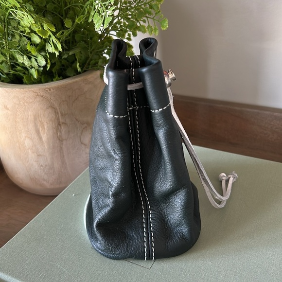 Links and Kings Drawstring Personal Pouch Leather Green - Picture 2 of 4
